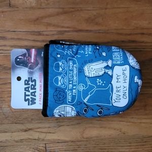 STAR WARS - A New Hope Princess Leia R2D2 - Heat Resistant Oven Mitt 2-pk DISNEY